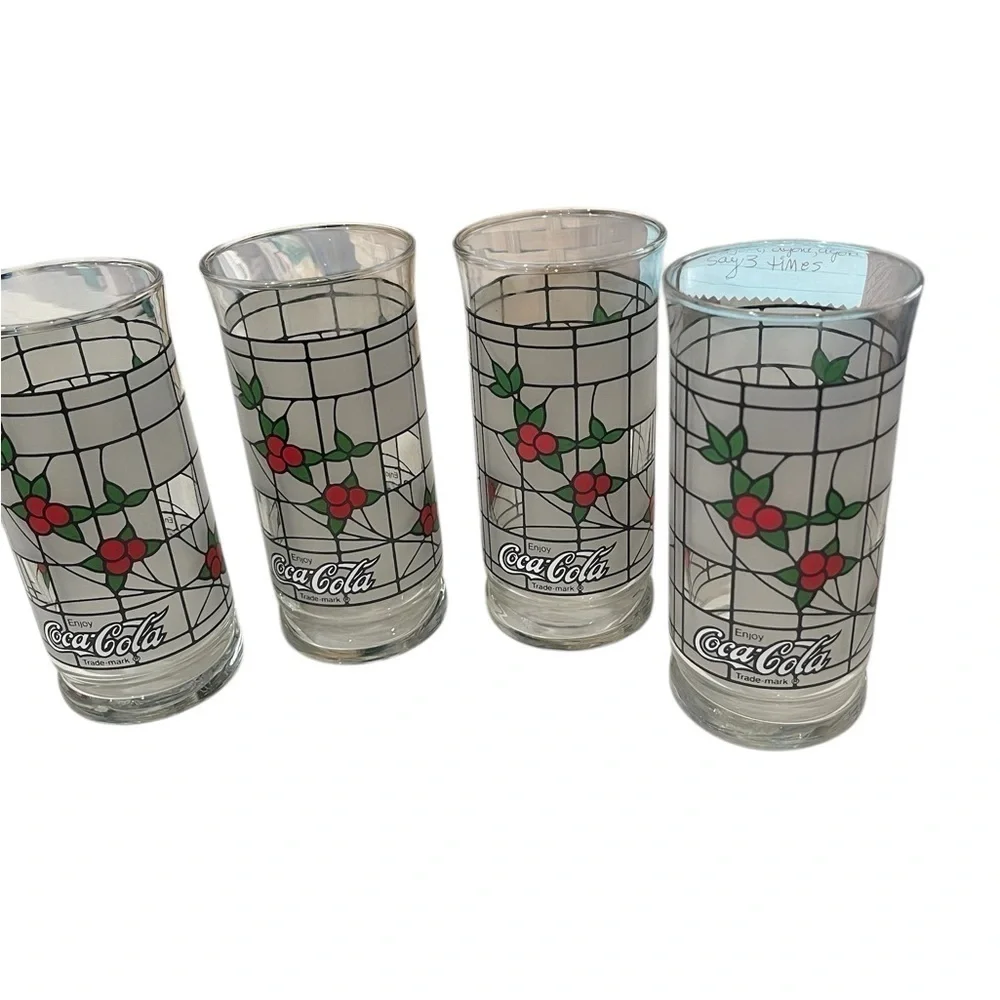 Coca Cola Frosted 6”X 2 3/4”Tumblers set of 4 Libbey Christmas Holly Berry 16 oz